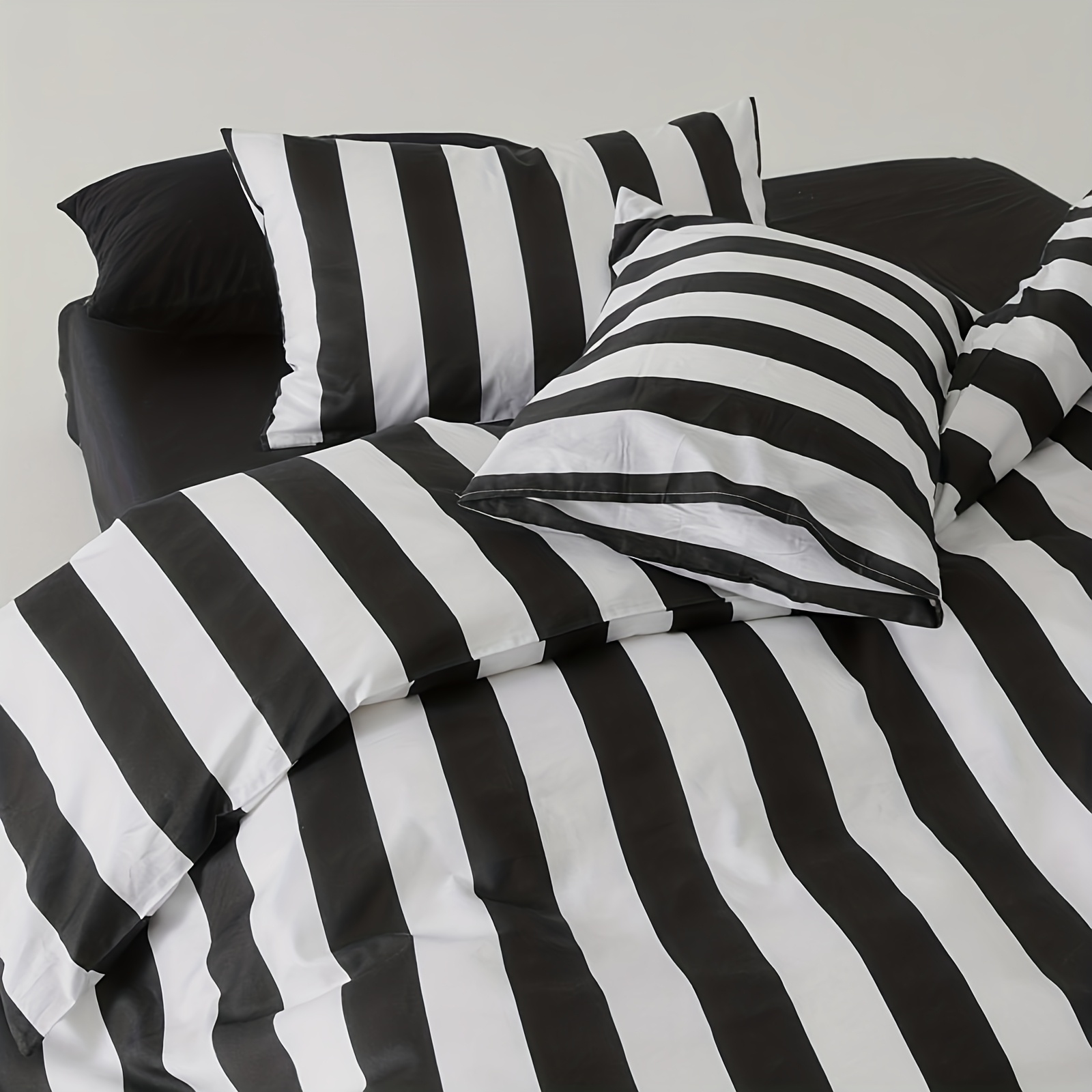 Black and White Striped Minima - Duvet Insert White review and price